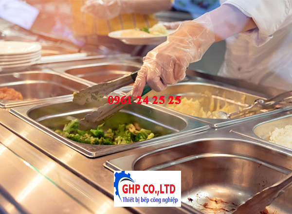 Quầy giữ nóng thức ăn phù hợp với những bếp ăn công nghiệp, nơi chuyên kinh doanh thực phẩm